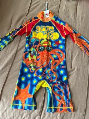 Krio Color Long-sleeve Boys Swimsuit